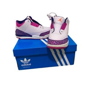 Jordan 3 Retro “Barely Grape” - Girls - 9/10 Condition